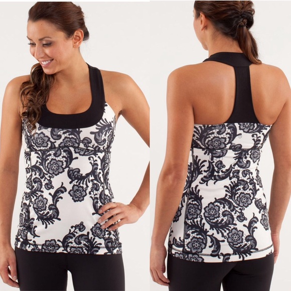 Lululemon scoop neck laceoflage tank size 4 - Picture 1 of 8